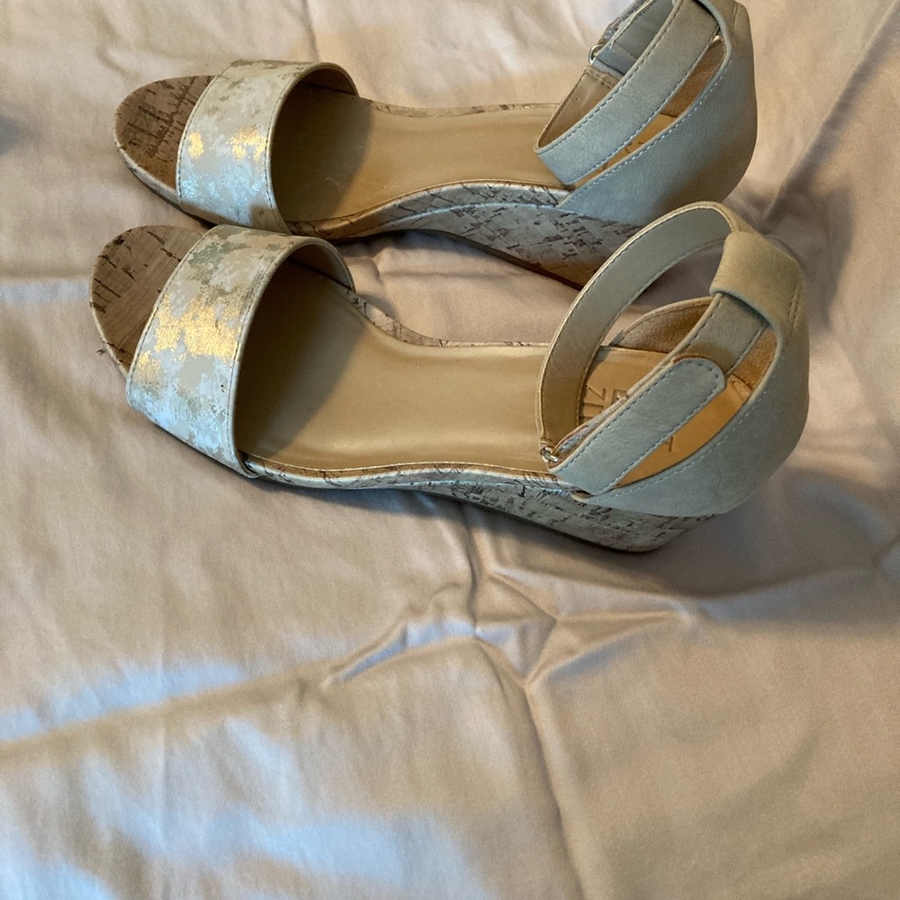Lady’s Sandals